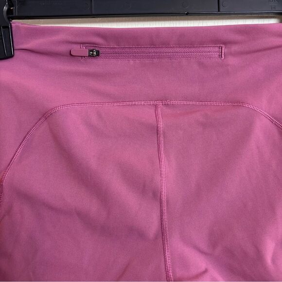 Lululemon Cropped Leggings Tights Size 6 Deep Mauve Plum Berry - Picture 4 of 7